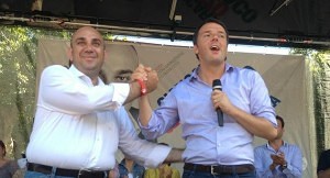 1044680_139983996201655_41635498_n