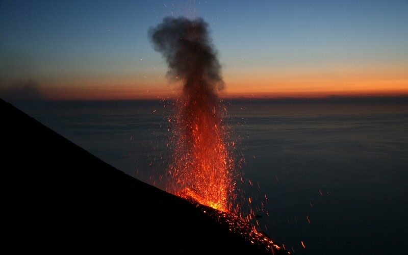 VULCANI: INGV E STUDIOSI EUROPEI VALUTANO PERICOLOSITA’ STROMBOLI