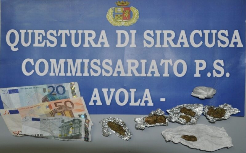 AVOLA – POLIZIA ARRESTA UN GIOVANE PER SPACCIO