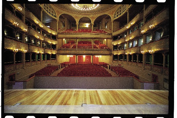 Martoglio e Camilleri chiudono la stagione del Teatro Stabile