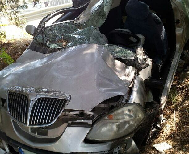 Siracusa: Incidente stradale su SP ex SS 114: grave giovane 32enne