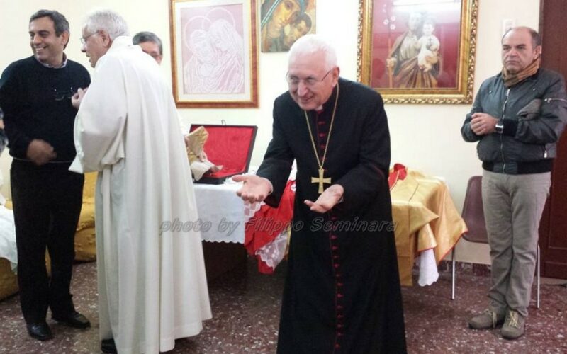 Cassibile Capodanno, Monsignor Pappalardo in chiesa San Giuseppe [Foto e video]