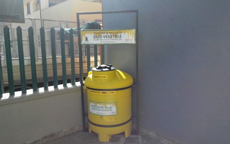 Cassibile, sparito contenitore oli usati, era nel cortile della circoscrizione
