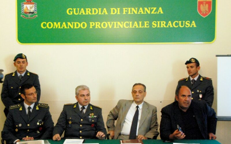 Operazione “Doctor House”, assenteismi ASP 8, indagati 33 persone