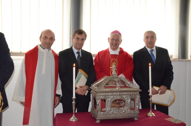 Siracusa, in questura il reliquiario di Santa Lucia