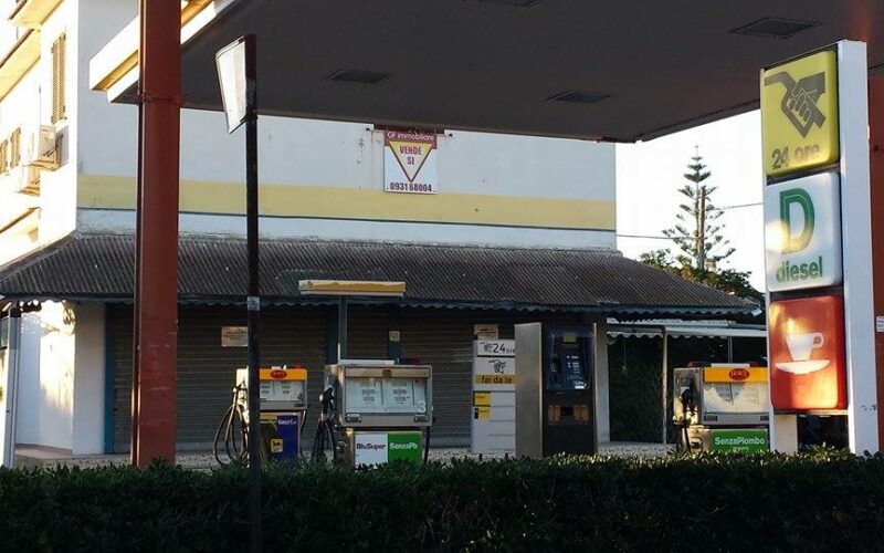 Chiude realtà economica a Fontane Bianche, è preoccupazione!