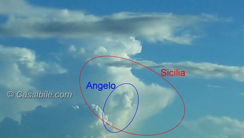Angelo nel cielo di Cassibile che guarda e…
