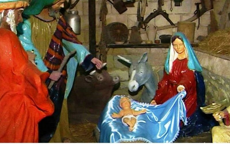 Il presepe in cartapesta a Cassibile rivive