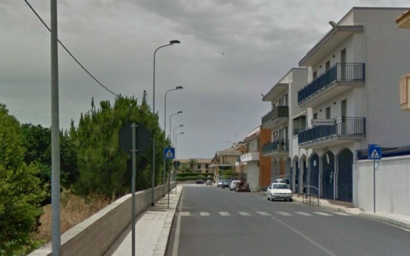 Era ai domiciliari, truffava online in tutta Italia