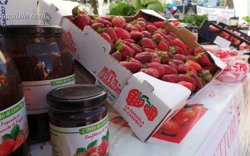 A Cassibile torna la Sagra della Fragola, dal 24 al 26 aprile