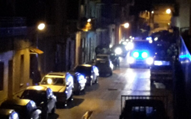 Incendio furgone a Cassibile, indagini in corso