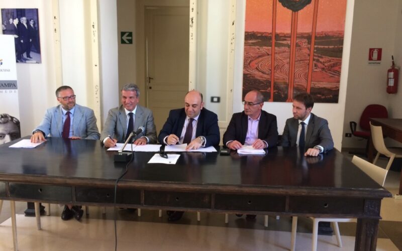 Investiti 15 milioni per portare la fibra ultra veloce in 40mila abitazioni entro 18 mesi