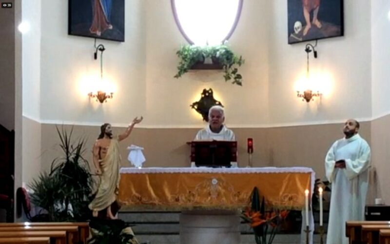 Santa Messa a Cassibile celebrata da Padre Salvo, domenica 10 maggio 2020