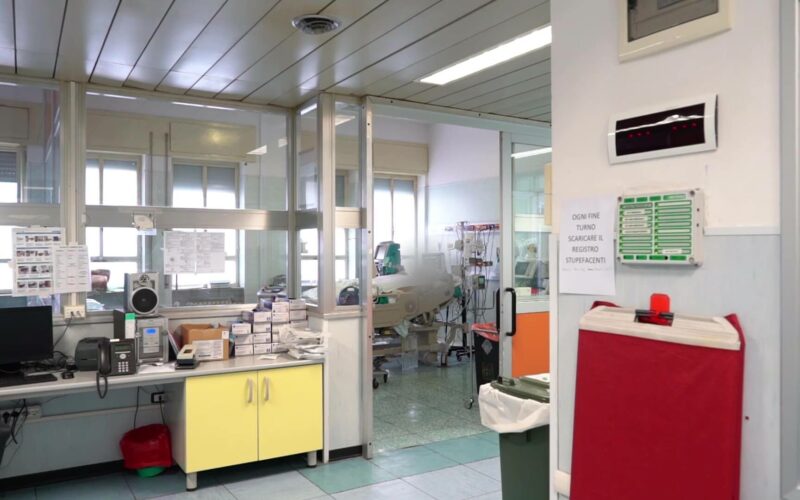 Coronavirus, aumentano i posti di terapia intensiva in Sicilia, investimento da 130 mln