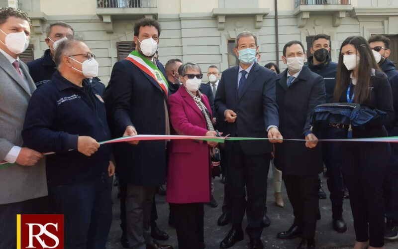 Covid, vaccinazioni, inaugurato l’hub regionale di Siracusa 🔴 VIDEO E INTERVISTA