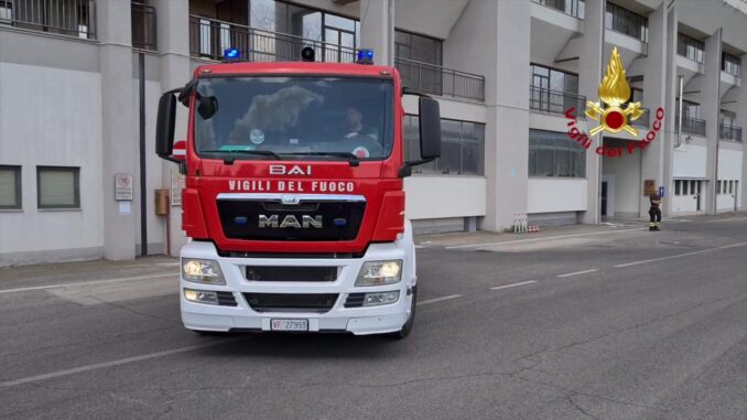 I vigili del fuoco di Terni inviati in Sicilia per spegnere gli incendi