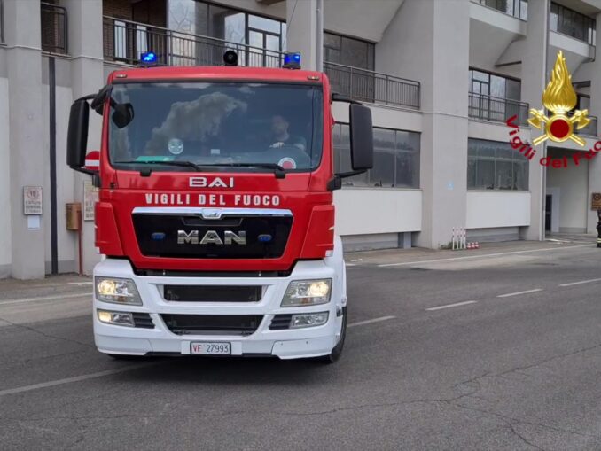 I vigili del fuoco di Terni inviati in Sicilia per spegnere gli incendi