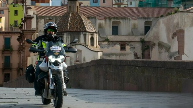 Esplorando la Sicilia in moto, viaggio "Wonder Italy" tra Borghi più Belli