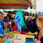 Giorgia Meloni arriva a Siracusa al G7 e fa giro stand