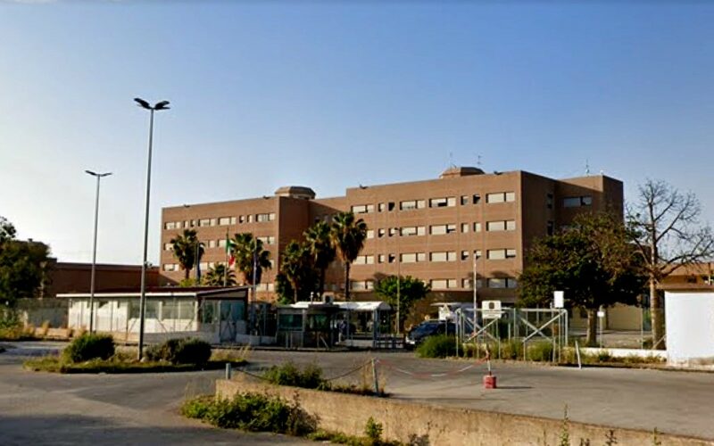 Colpi di pistola contro casa di pentito a Siracusa, due arresti