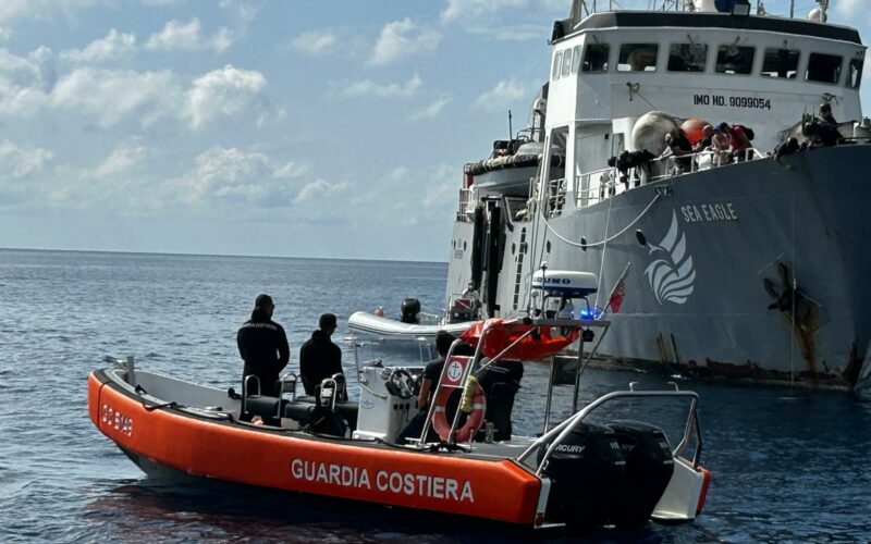 Sequestro attrezzi pesca nel Plemmirio: 23 cannizzi e 178 nasse