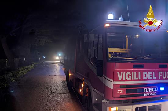 Maltempo a Siracusa, interventi dei vigili del fuoco per vento forte