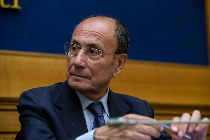 Sicilia, sostegno economico: 939 famiglie avranno aiuto